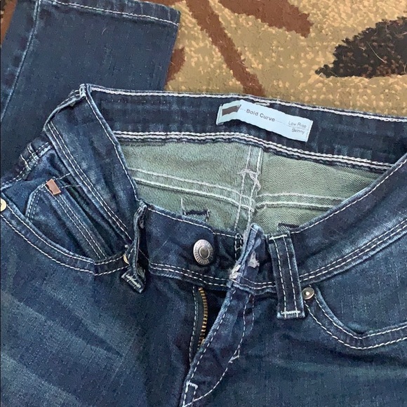 Levi’s Skinny - Picture 4 of 4